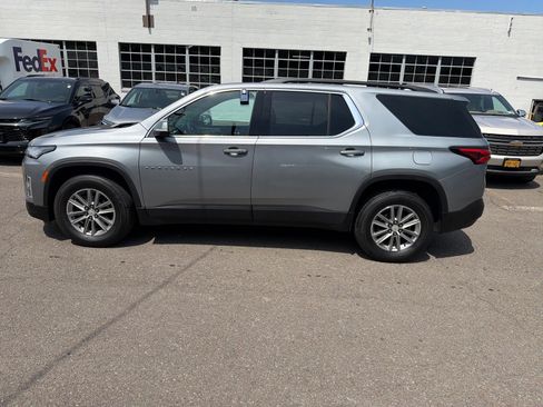 Used 2023 Chevrolet Traverse LT AWD/4WD image 11