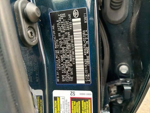 Used 2020 Toyota Camry SE image 37