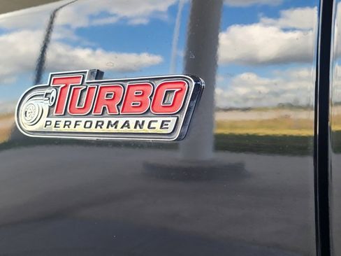 Used 2024 Ford Mustang Coupe image 10