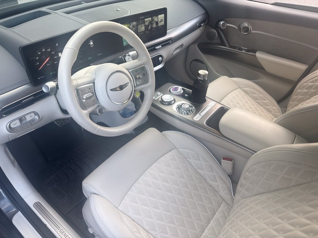 Used 2023 Genesis GV60 Performance AWD/4WD image 12