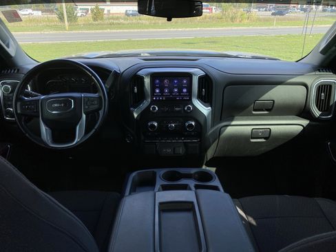 Used 2021 GMC Sierra 1500 SLE image 13