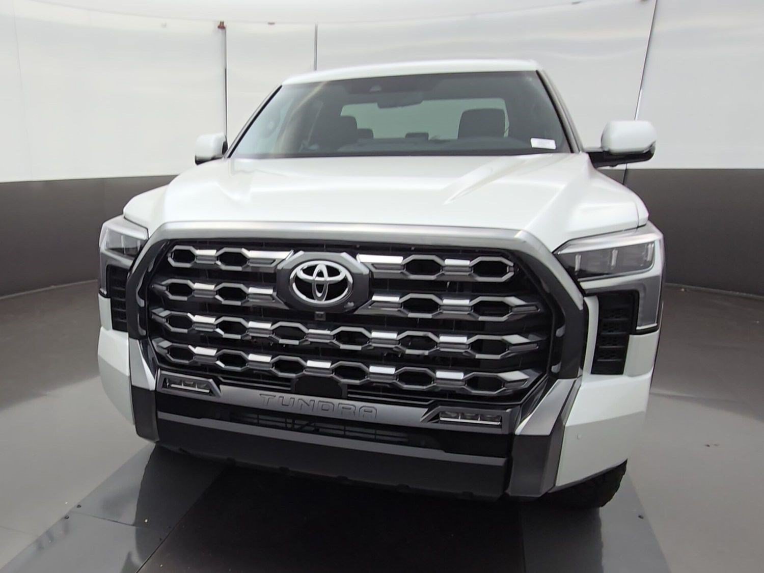 New 2026 Toyota Tundra Platinum AWD/4WD image 2