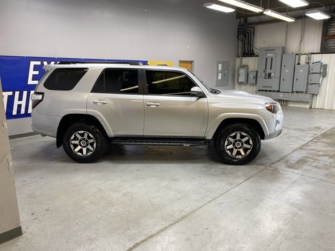 Used 2023 Toyota 4Runner TRD Off-Road Premium image 8