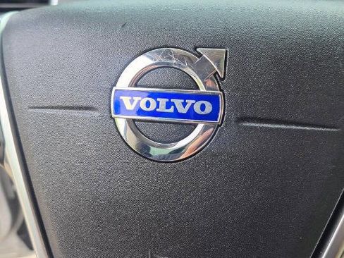 Used 2015 Volvo XC60 T5 Platinum image 42