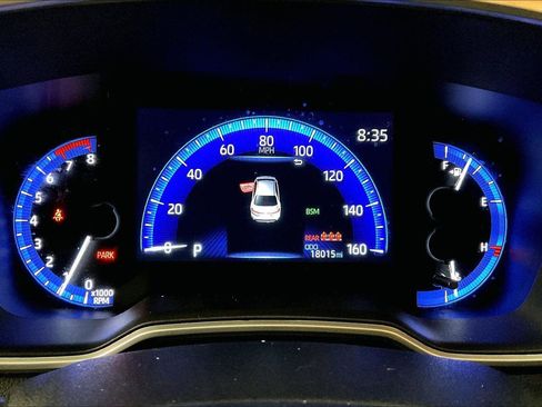 Used 2022 Toyota Corolla XSE image 19