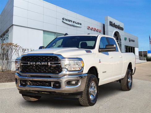 Certified 2022 RAM 2500 Big Horn w/ Cold Weather Group image 2