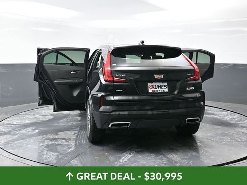 Used 2025 Cadillac XT4 Premium Luxury image 61