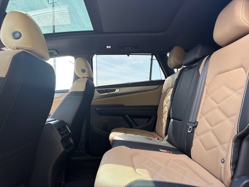 New 2026 Volkswagen Atlas Cross Sport SE AWD/4WD image 18