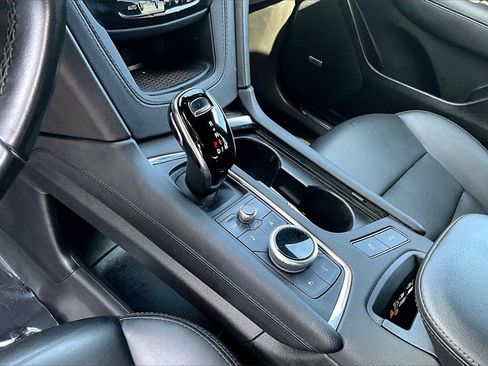 Certified 2023 Cadillac XT5 Premium Luxury w/ Technology Package image 18