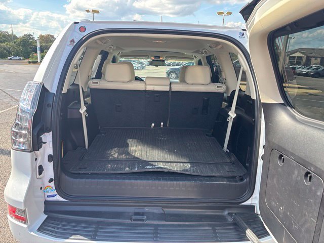 Used 2021 Lexus GX 460 Premium w/ Premium Package AWD/4WD image 18
