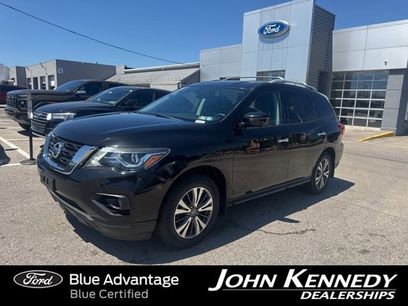 Used 2017 Nissan Pathfinder SL w/ SL Tech Package