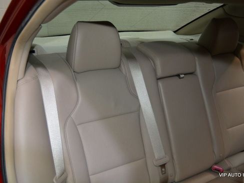 Used 2011 Ford Taurus SEL w/ 202A Rapid Spec Order Code FWD image 24