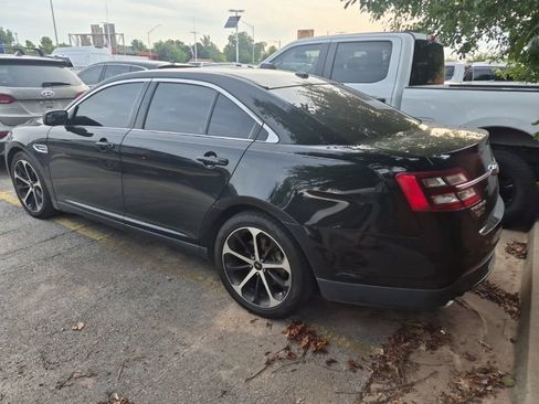 Used 2016 Ford Taurus SEL w/ Equipment Group 201A FWD image 7