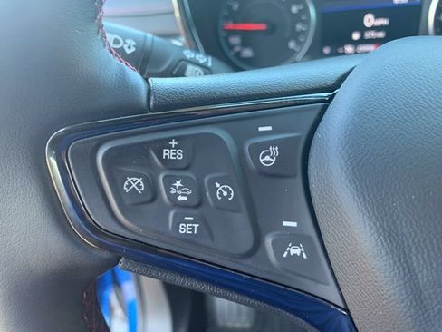 Used 2024 Chevrolet Equinox RS w/ RS Leather Package AWD/4WD image 26
