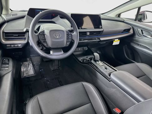 Certified 2026 Toyota Prius XLE AWD/4WD image 18