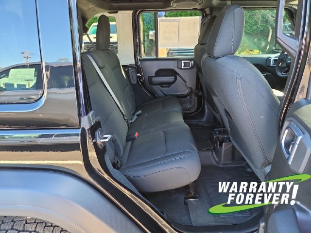 Used 2022 Jeep Wrangler Unlimited Sport AWD/4WD image 17