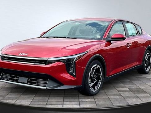 Used 2025 Kia K4 EX FWD image 1