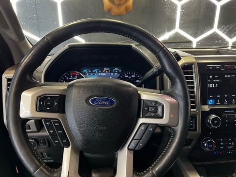Used 2017 Ford F350 Lariat w/ Lariat Ultimate Package image 31