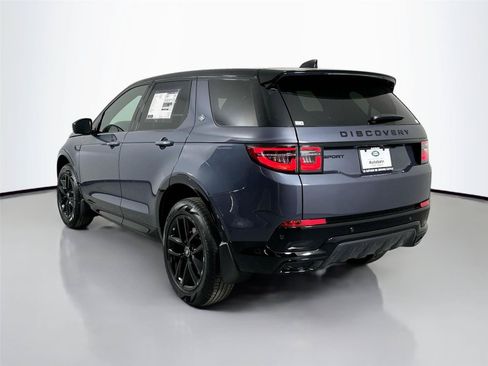 Certified 2025 Land Rover Discovery Sport Dynamic SE AWD/4WD image 4