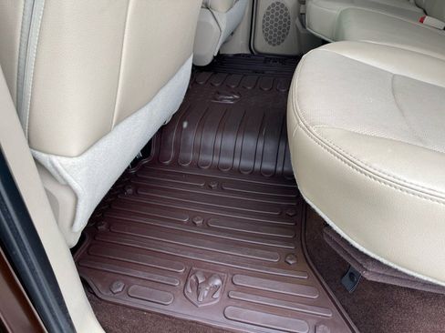 Used 2015 RAM 1500 Laramie w/ Convenience Group image 39