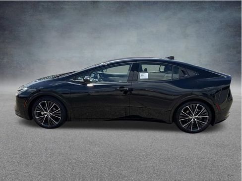 Used 2026 Toyota Prius Limited w/ Limited Premium Package FWD image 6