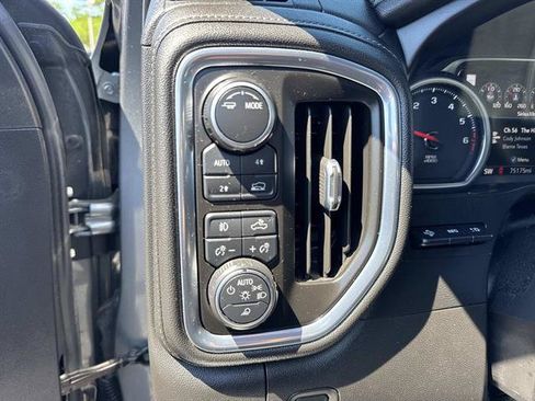 Used 2021 Chevrolet Silverado 1500 LTZ w/ LTZ Premium Package AWD/4WD image 13