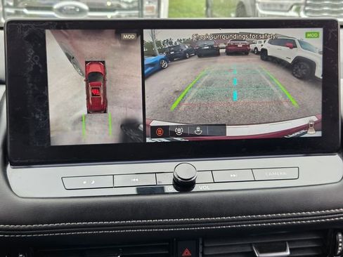 Used 2024 Nissan Rogue SL image 17