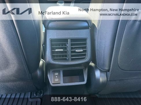 Used 2024 Kia Seltos EX image 24