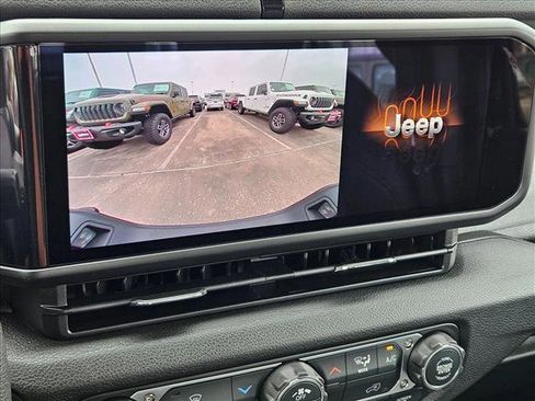 New 2026 Jeep Gladiator Sport image 14