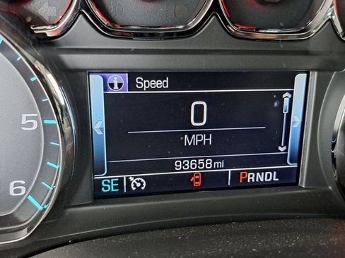Used 2018 Chevrolet Tahoe LT AWD/4WD image 9