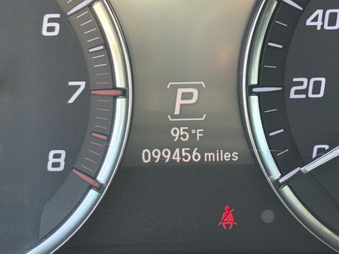 Used 2020 Acura MDX SH-AWD w/ Technology Package image 22