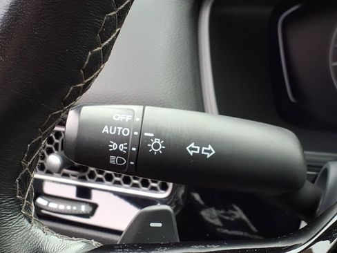 Used 2023 Honda Civic Sport image 27