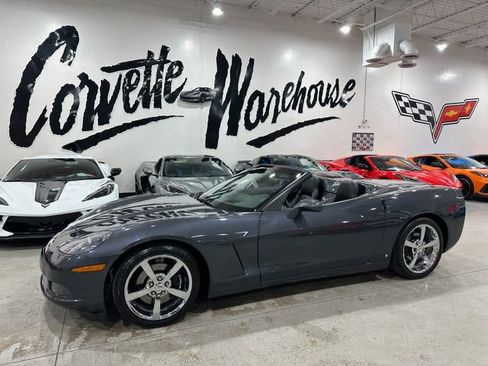 Used 2009 Chevrolet Corvette Convertible w/ Preferred Equipment Group RWD image 26