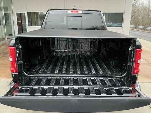 Used 2025 RAM 1500 Laramie image 24