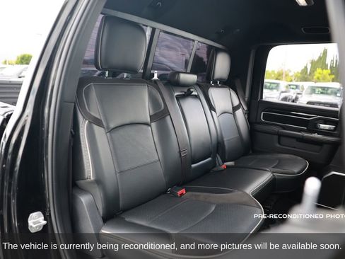 Used 2022 RAM 3500 Laramie AWD/4WD image 13