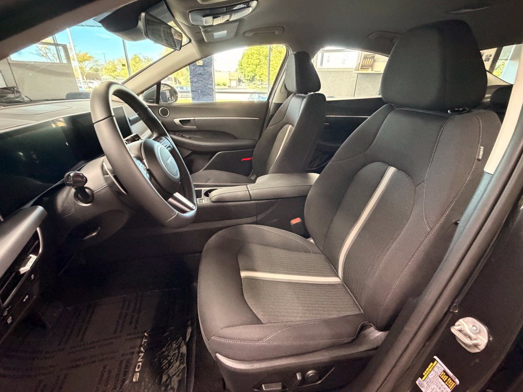 Certified 2026 Hyundai Sonata SEL FWD image 9