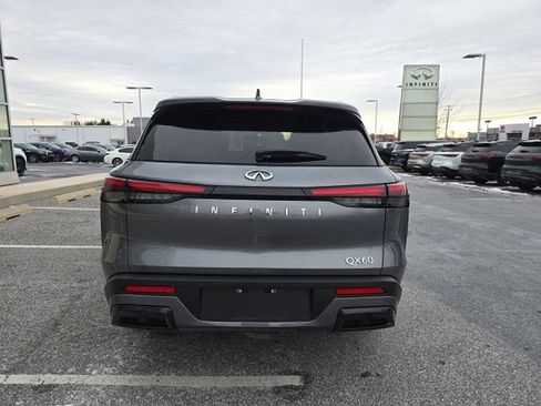 Certified 2024 INFINITI QX60 Luxe image 6