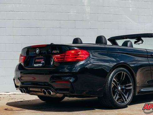 Used 2015 BMW M4 Convertible image 53