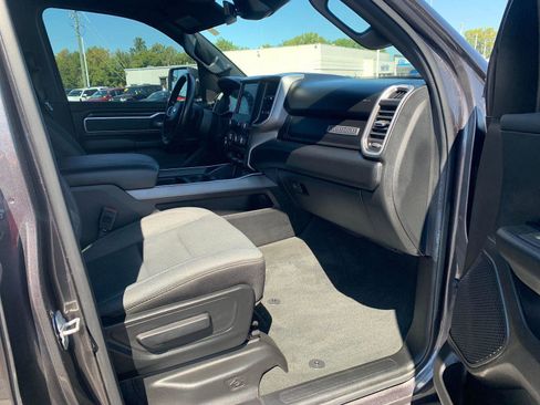 Used 2021 RAM 1500 Big Horn image 10