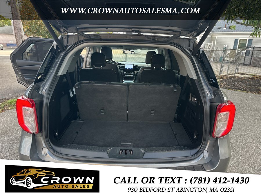 Used 2021 Ford Explorer Limited w/ Equipment Group 301A AWD/4WD image 15