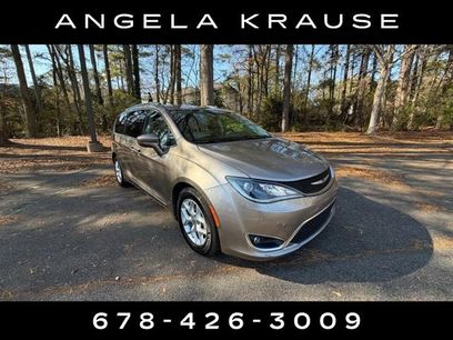 Used 2017 Chrysler Pacifica Touring-L Plus w/ Tire & Wheel Group