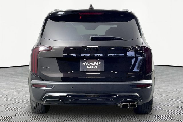 Certified 2022 Kia Telluride SX w/ Nightfall Edition Package AWD/4WD image 5