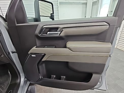 Certified 2024 Chevrolet Silverado 1500 ZR2 w/ ZR2 Bison Edition image 43