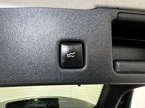Used 2024 Ford Escape Active AWD/4WD image 39