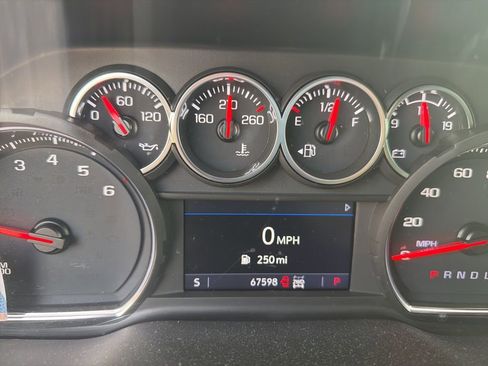 Used 2021 Chevrolet Silverado 1500 LT w/ All Star Edition Plus image 6