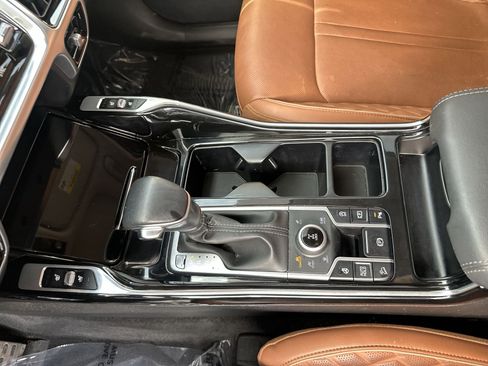 Certified 2023 Kia Sorento SX Prestige AWD/4WD image 21