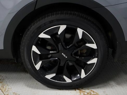 Used 2025 Kia Sorento EX FWD image 20