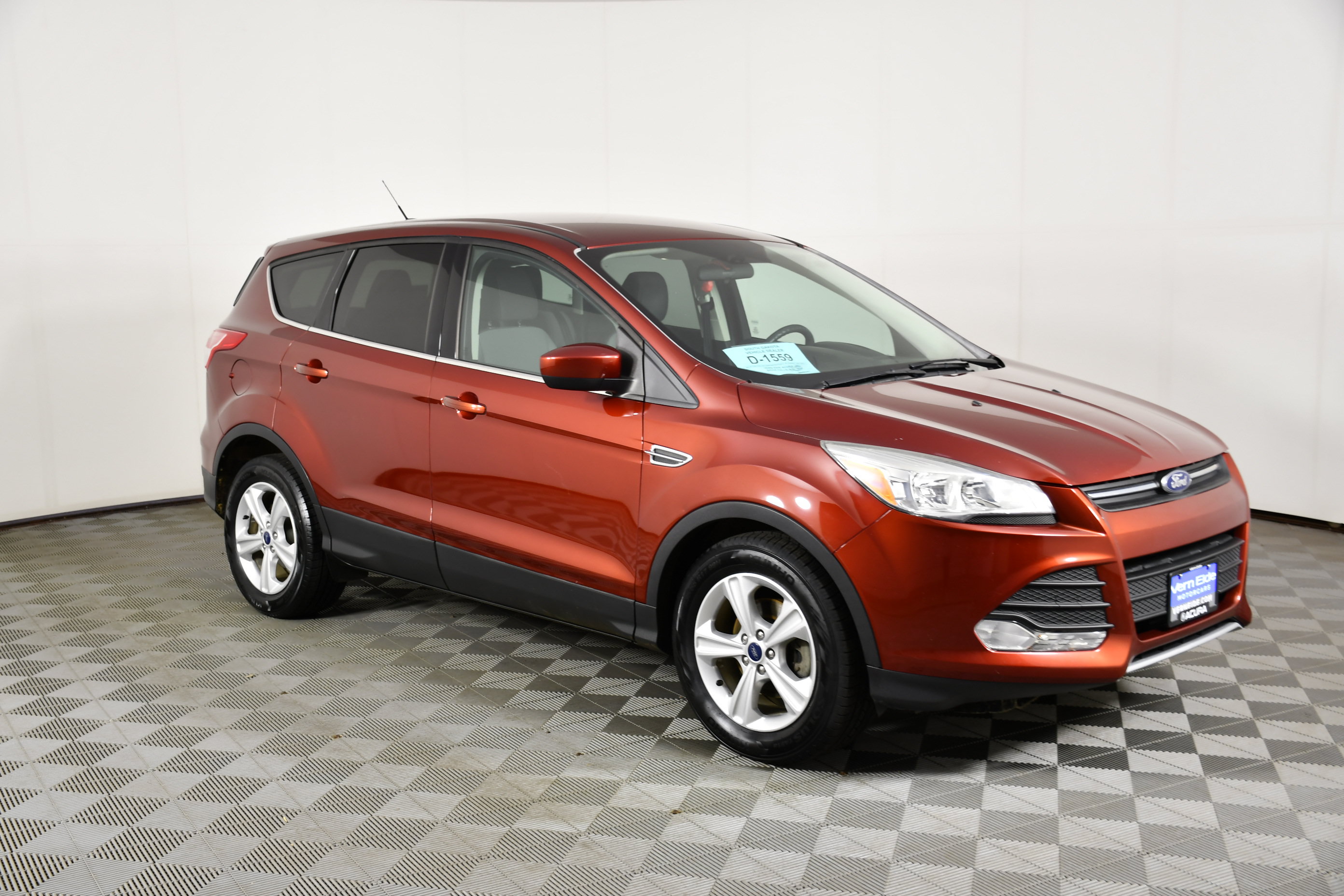 Used 2016 Ford Escape SE FWD image 4