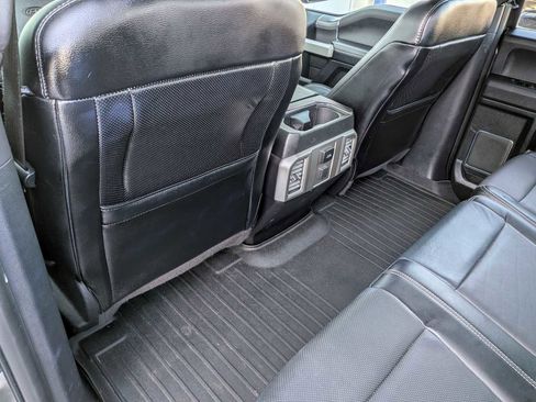 Used 2016 Ford F150 Lariat image 17