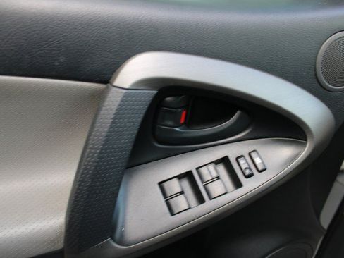 Used 2012 Toyota RAV4 Limited w/ Premium Plus Value Pkg FWD image 17